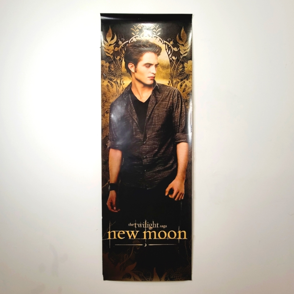 *SOLD* Retro original 2009 Twilight door poster by Neca.